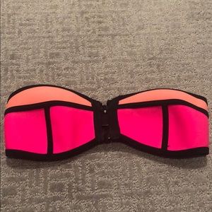 Triangl Bikini Top XS
